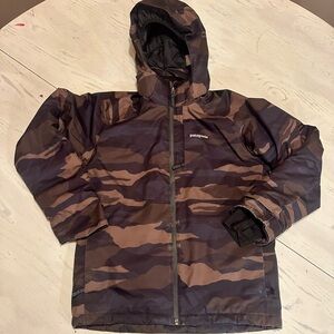Patagonia Boys Size Large (12) winter jacket/coat. Excellent condition.